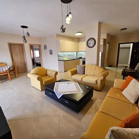 Albania Dream Holidays Apartment *