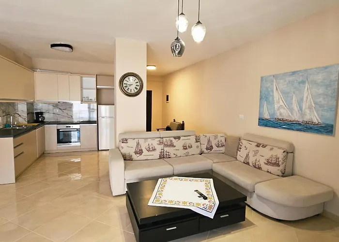 Albania Dream Holidays * Sarandë